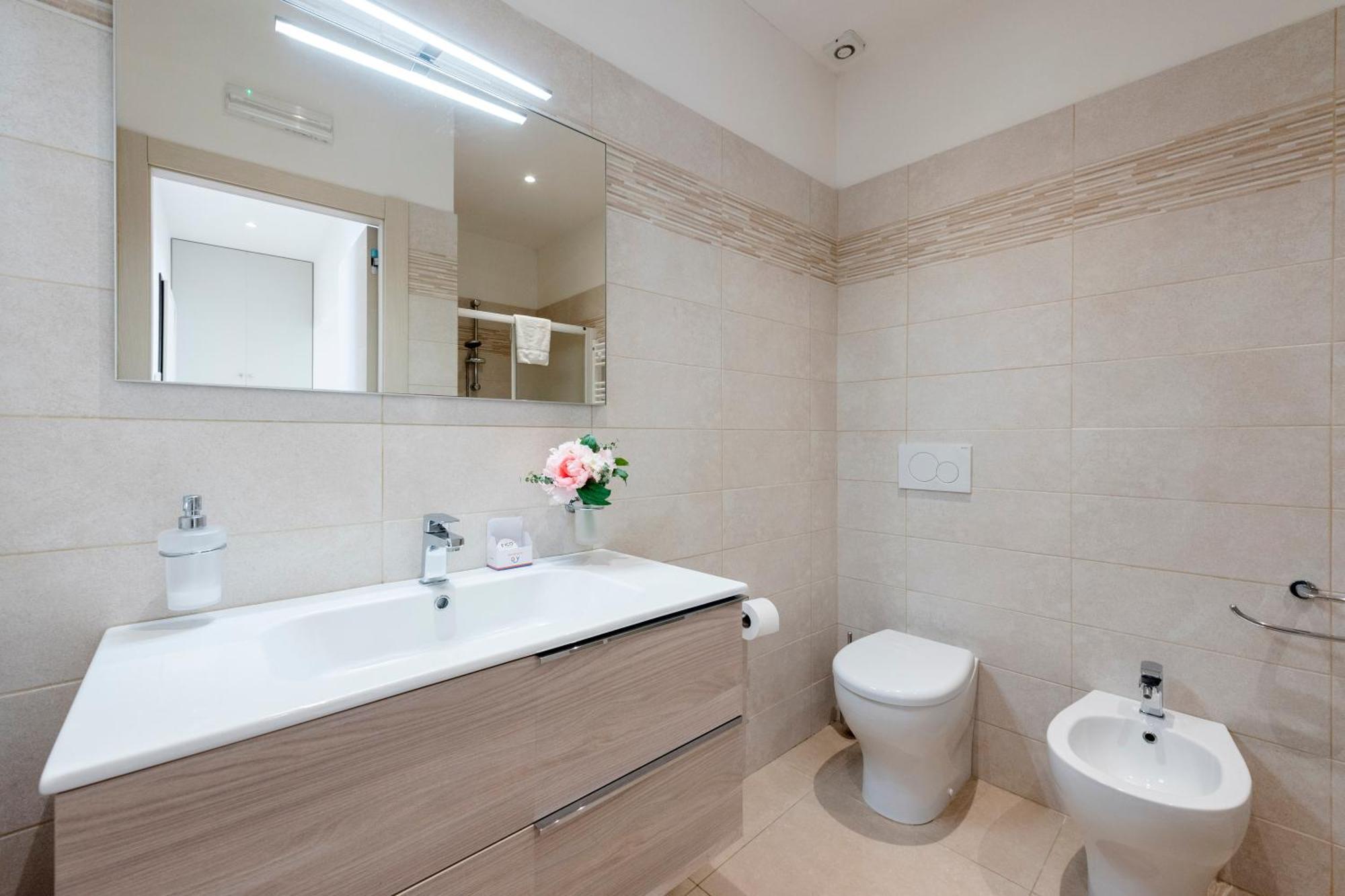 La Suite 2 Ondina Viareggio 200M From Sea - Happy Rentals Extérieur photo